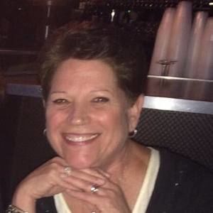 Meet your Posher, Cynthia